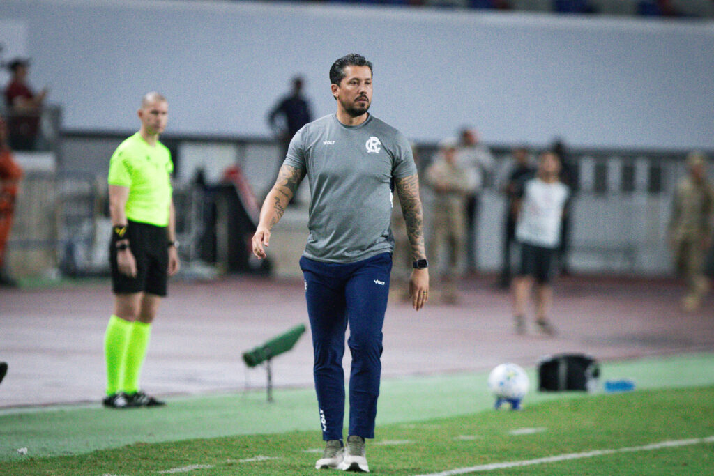 Thiago Carpini estreou pelo Remo contra o Santos — Foto: Samara Miranda/Remo