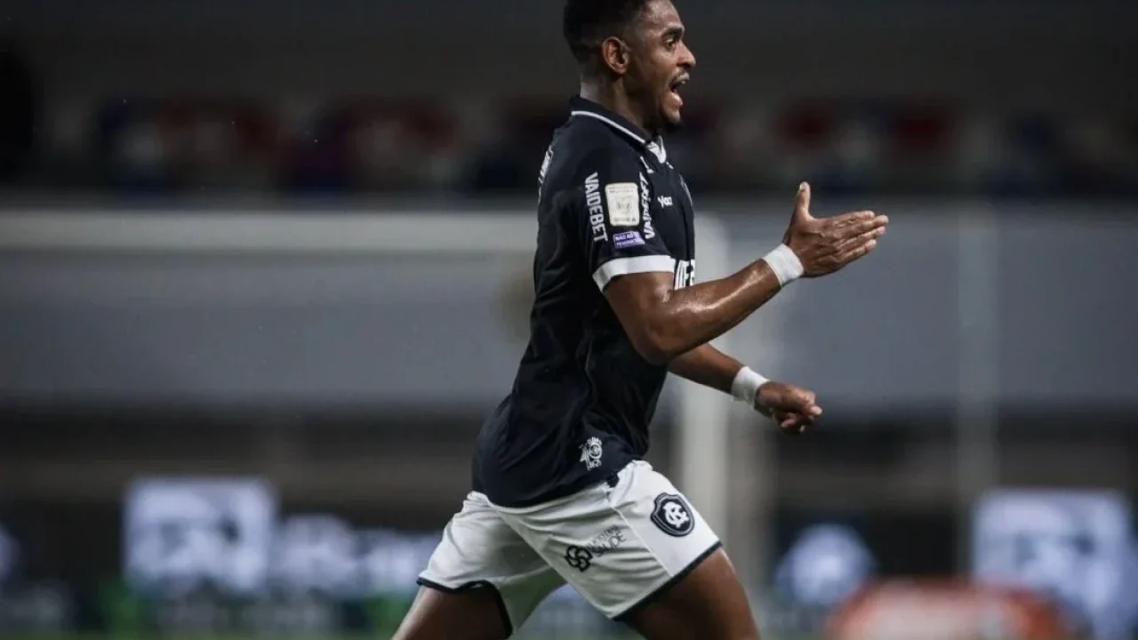 Leão venceu o Vitória e ganhou vida na luta contra o rebaixamento - Crédito: Samara Miranda/Remo